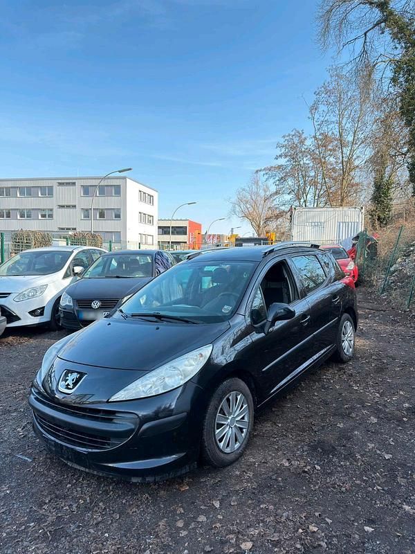 Gebraucht Peugeot 207 95 PS (69 kW) 2008 Schwarz Kombi