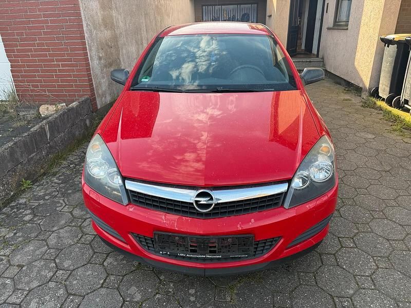 Gebraucht Opel Astra GTC 90 PS (66 kW) 2009 Rot