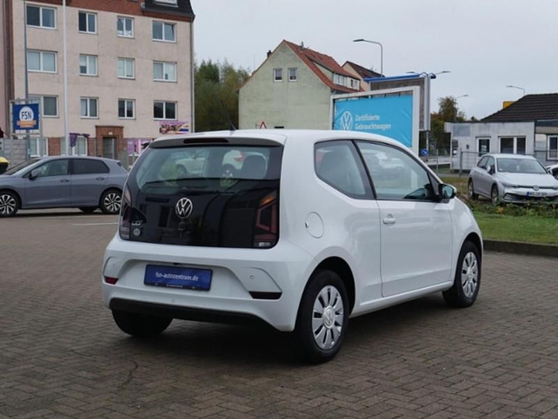 Second-hand VW up! Move 65 CP (47 kW) 2022 Alb Hatchback