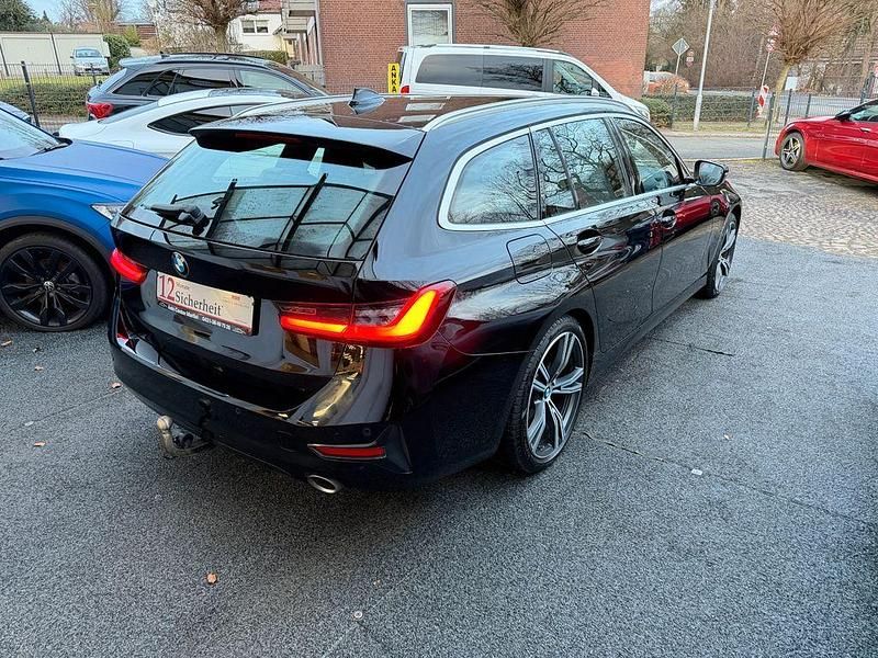 Gebraucht BMW 320 Sport Line 190 PS (139 kW) 2020 Schwarz Kombi