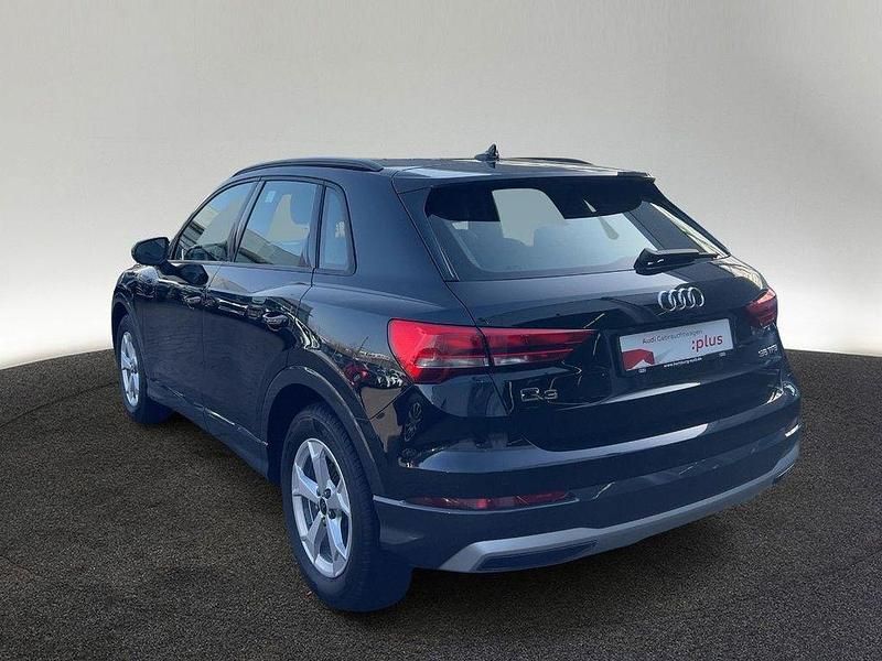 Gebraucht Audi Q3 Advanced 150 PS (110 kW) 2025 Mythosschwarz metallic SUV