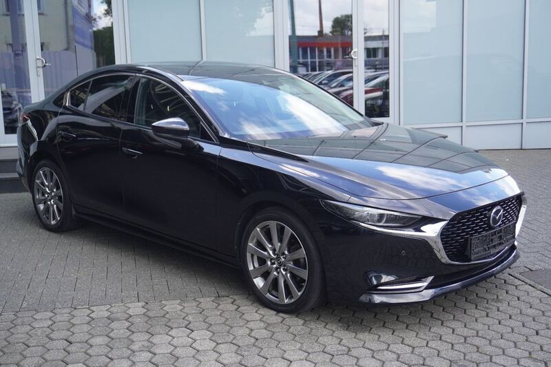 Jet black Gebraucht 2021 Mazda 3 Selection Limousine | 19.999 € (Superpreis) - Bild 1/4