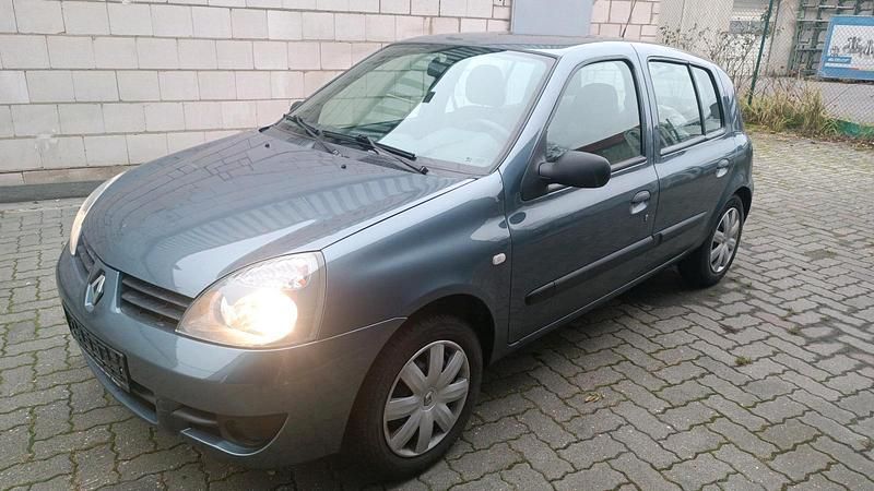 Andere farben Gebraucht 2007 Renault Clio II Kleinwagen | 1.999 € (Guter Preis) - Bild 1/4