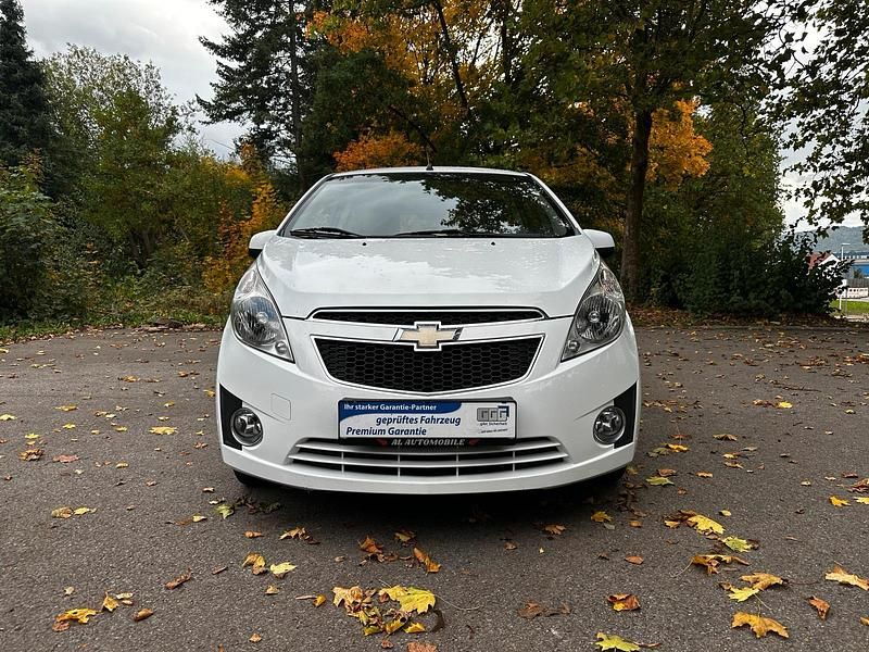 Gebraucht Chevrolet Spark LS 70 PS (51 kW) 2012 Weiß Kleinwagen