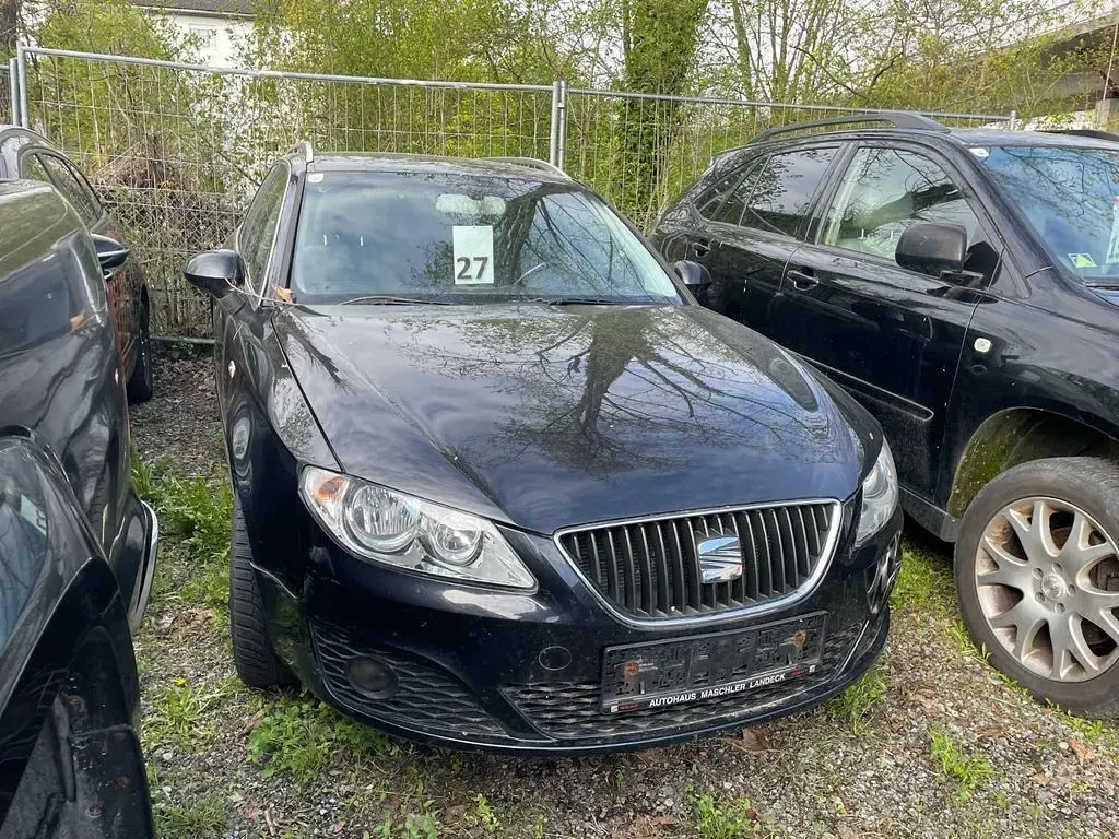 Gebraucht Seat Exeo Style 120 PS (88 kW) 2011 Schwarz Limousine