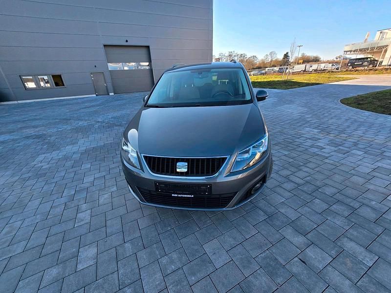 Gebraucht Seat Alhambra 170 PS (125 kW) 2010 Grau Van / Kleinbus