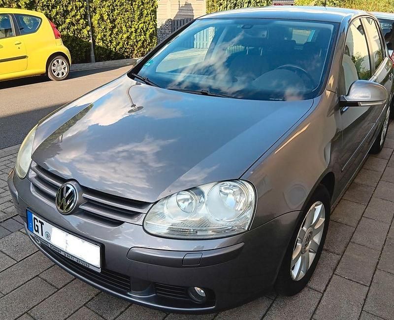 Grau Gebraucht 2008 VW Golf VI United Limousine | 3.700 € (Fairer Preis) - Bild 1/4
