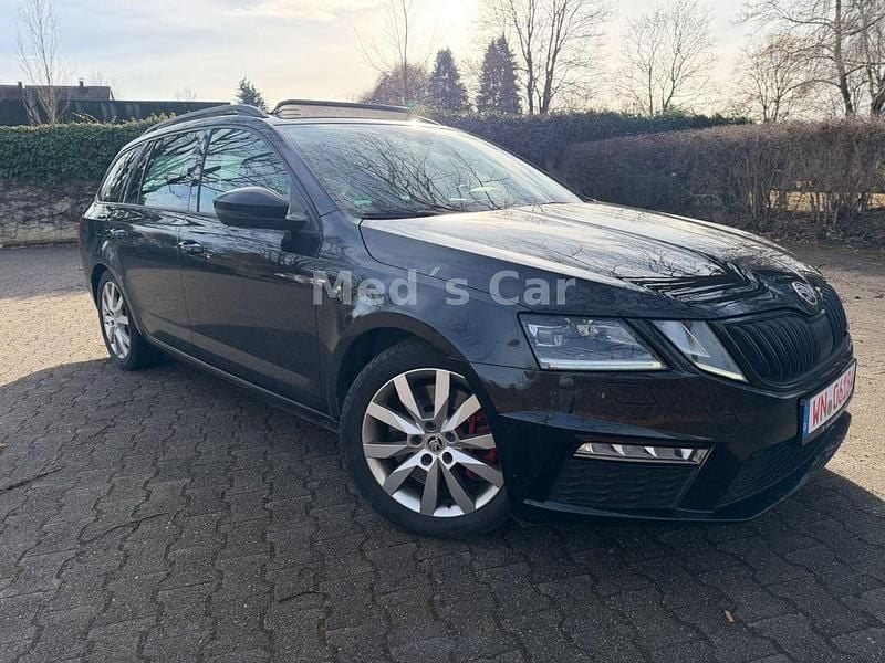 Schwarz Gebraucht 2018 Skoda Octavia RS Kombi | 12.500 € (Superpreis) - Bild 1/4