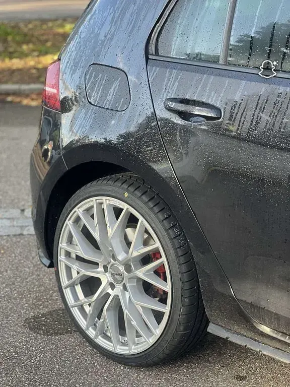 Gebraucht VW Golf VII Comfortline 150 PS (110 kW) 2018 Schwarz Limousine
