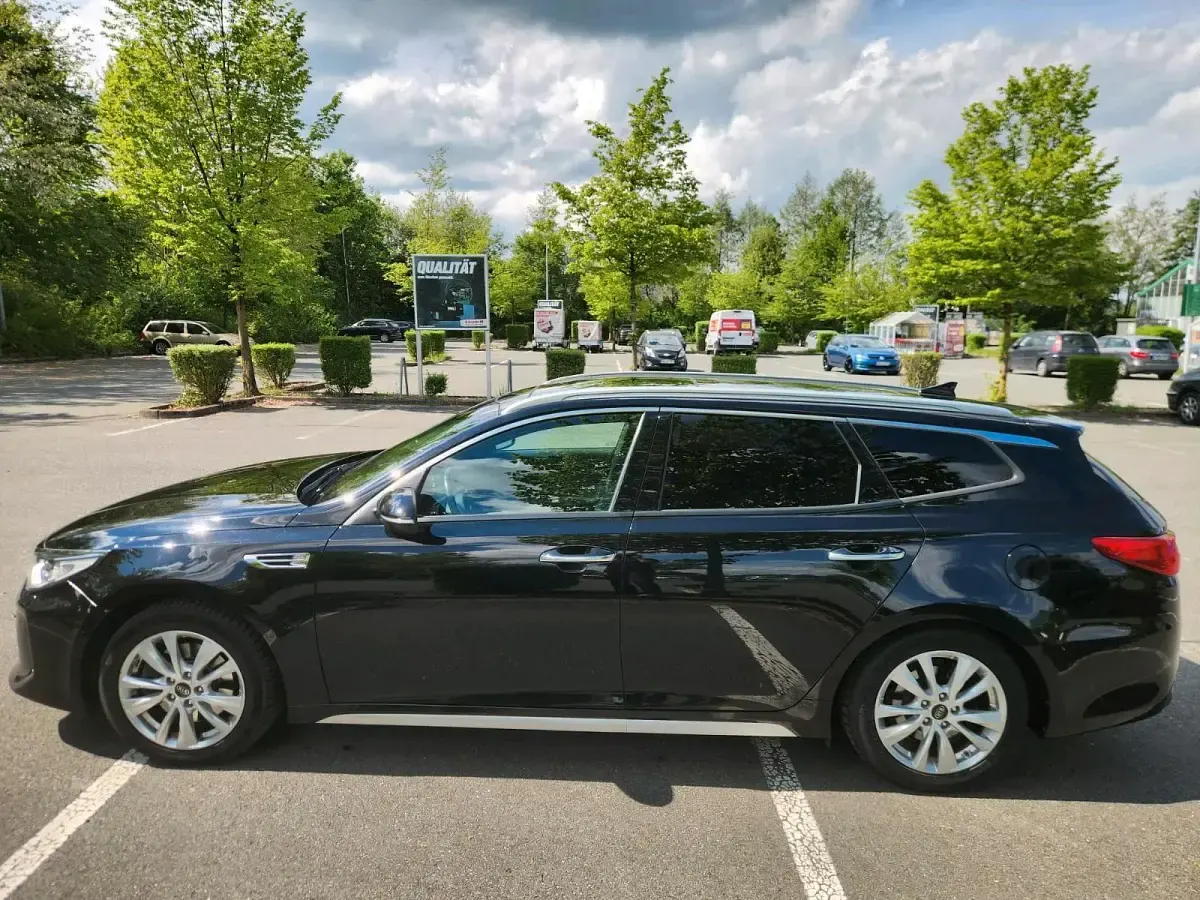 Gebraucht Kia Optima GT-Line 141 PS (103 kW) 2018 Schwarz Kombi