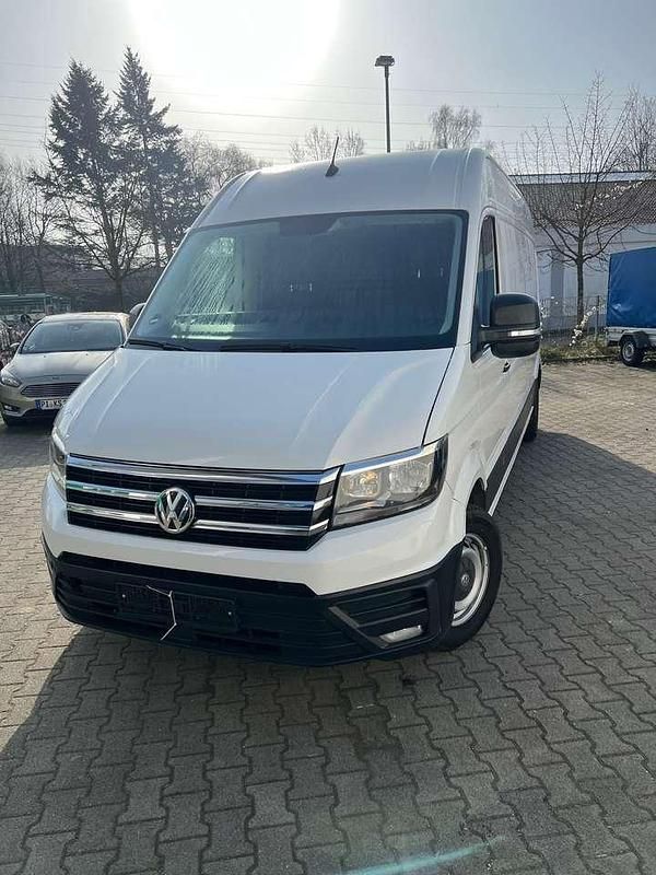 Gebraucht VW Crafter Trendline 140 PS (102 kW) 2023 Candyweiß Van