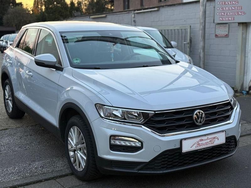 Silber Gebraucht 2018 VW T-Roc SUV | 15.450 € (Guter Preis) - Bild 1/4