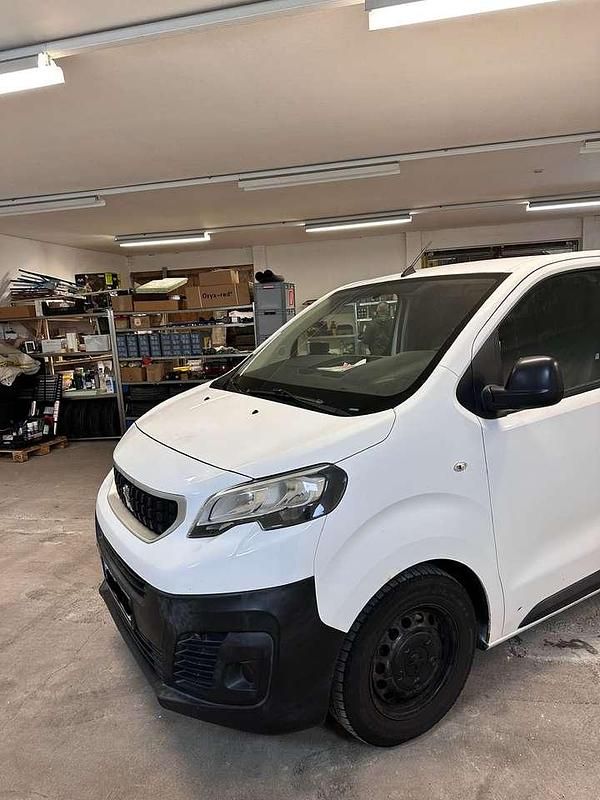 Gebraucht Peugeot Expert 95 PS (69 kW) 2017 Weiß Van