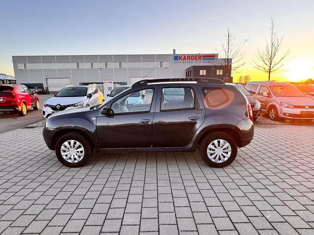 Gebraucht Dacia Duster 109 PS (80 kW) 2017 Grau SUV