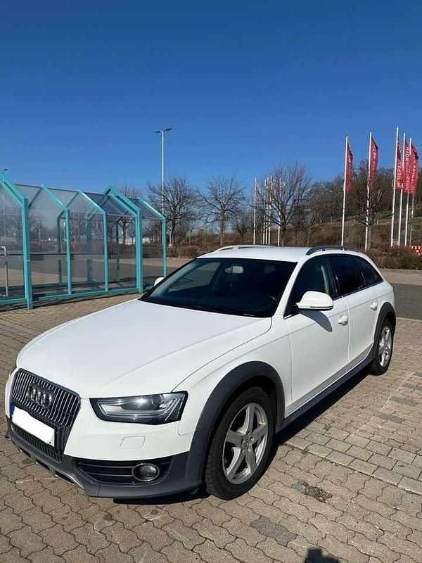 Gebraucht 2013 Audi A4 Allroad Kombi | 11.999 € (Etwas zu teuer) - Bild 1/4