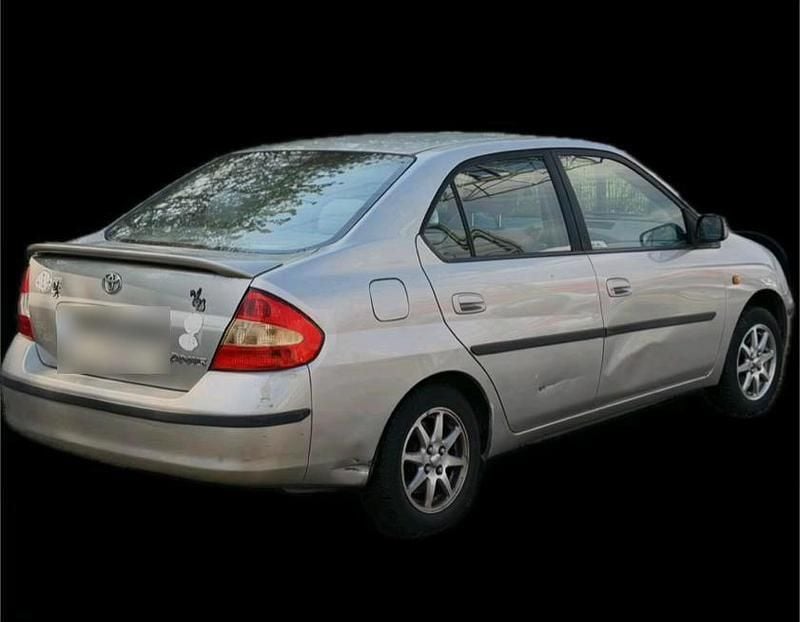 Gebraucht Toyota Prius 75 PS (55 kW) 2001 Silber Limousine