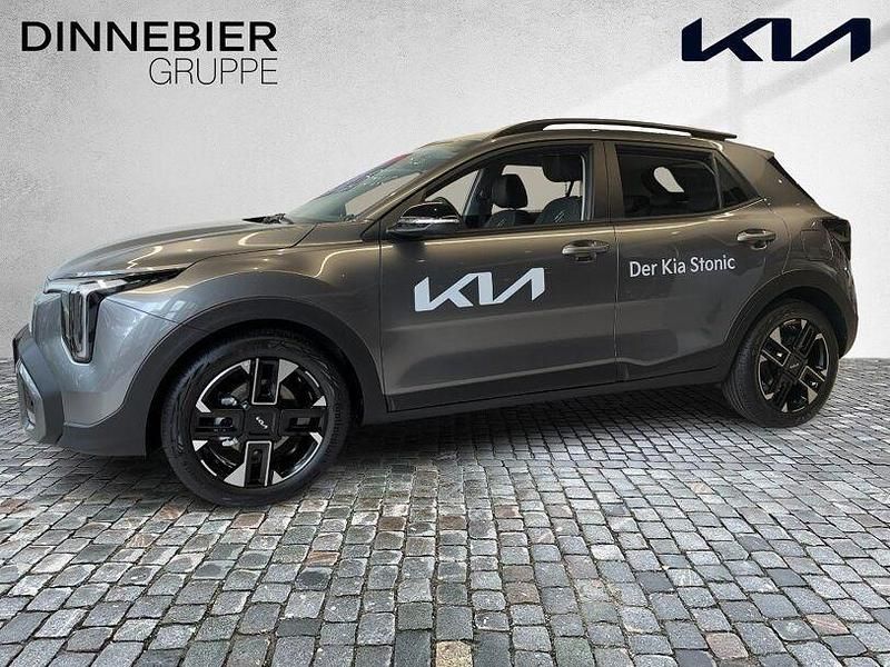 Neu Kia Stonic GT-Line 116 PS (85 kW) 2025 Grau (metallic) SUV