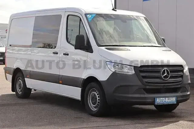 Gebraucht Mercedes Sprinter 143 PS (105 kW) 2020 Arktikweiss Van