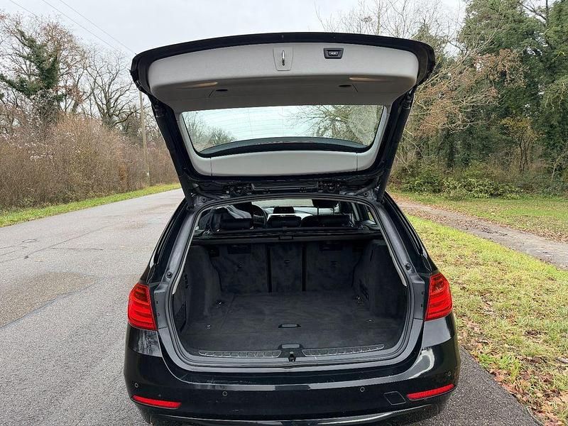 Gebraucht BMW 320 Performance 184 PS (135 kW) 2014 Schwarz Kombi