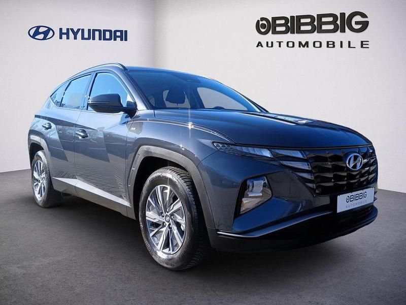 Gebraucht Hyundai Tucson Select 150 PS (110 kW) 2023 Grau SUV