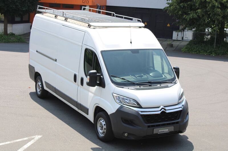 Weiss banquise Gebraucht 2016 Citroën Jumper Van / Kleinbus | 12.990 € (Guter Preis) - Bild 1/4