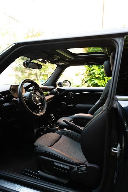 Gebraucht Mini Cooper Coupé 136 PS (100 kW) 2021 Blau Coupé