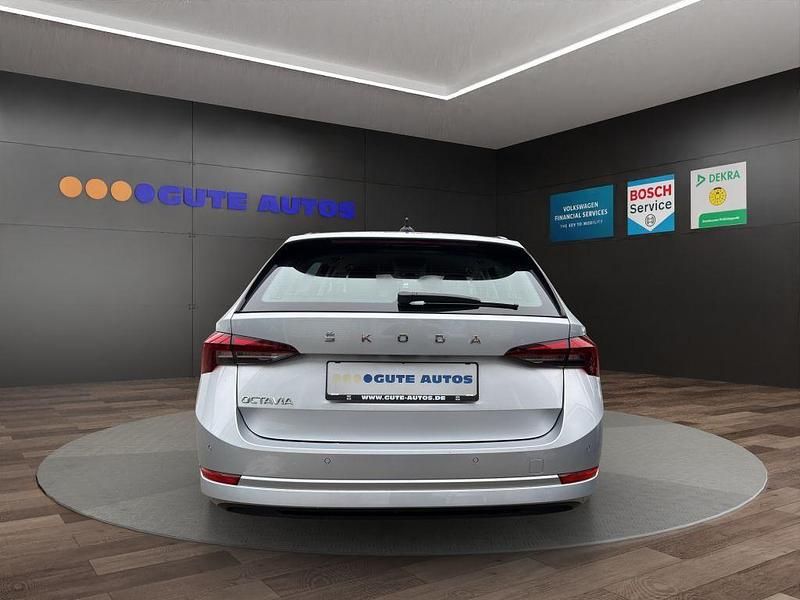 Gebraucht Skoda Octavia Active 116 PS (85 kW) 2022 Silber Kombi