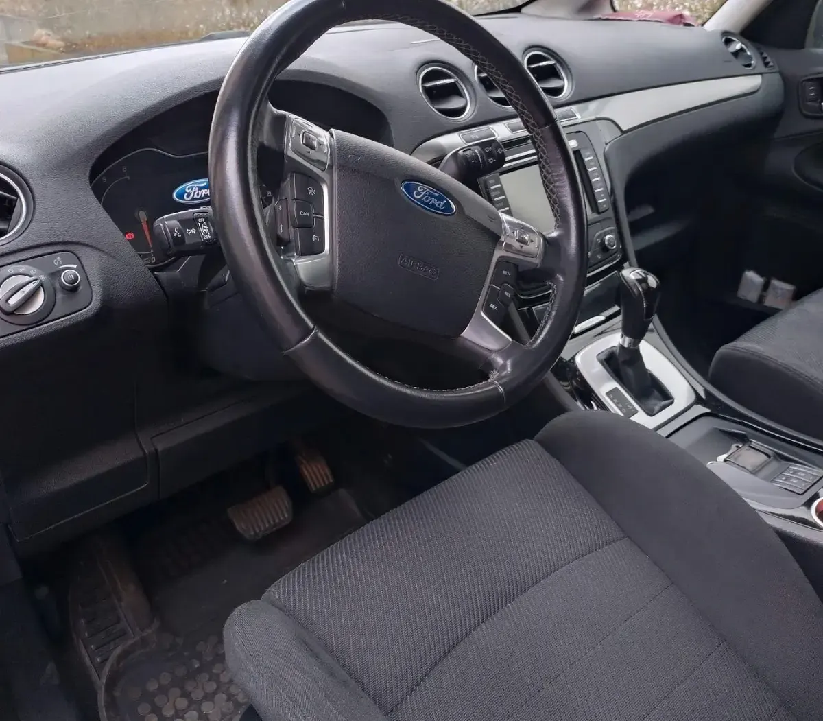 Gebraucht Ford Galaxy Titanium 200 PS (147 kW) 2013 Silber Van / Kleinbus