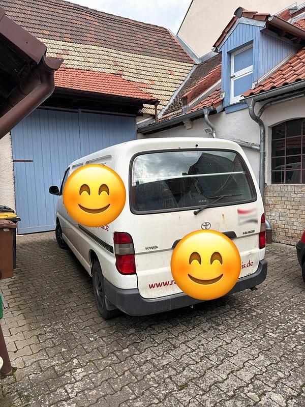 Gebraucht Toyota HiAce 95 PS (69 kW) 2007 Weiß Van / Kleinbus