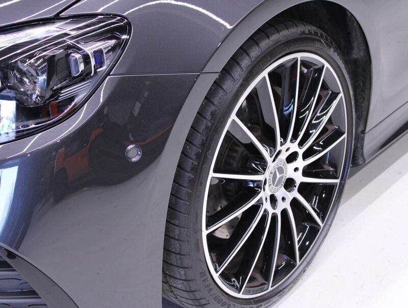 Gebraucht Mercedes E200 AMG 197 PS (144 kW) 2023 Metalliclack graphitgrau Coupé