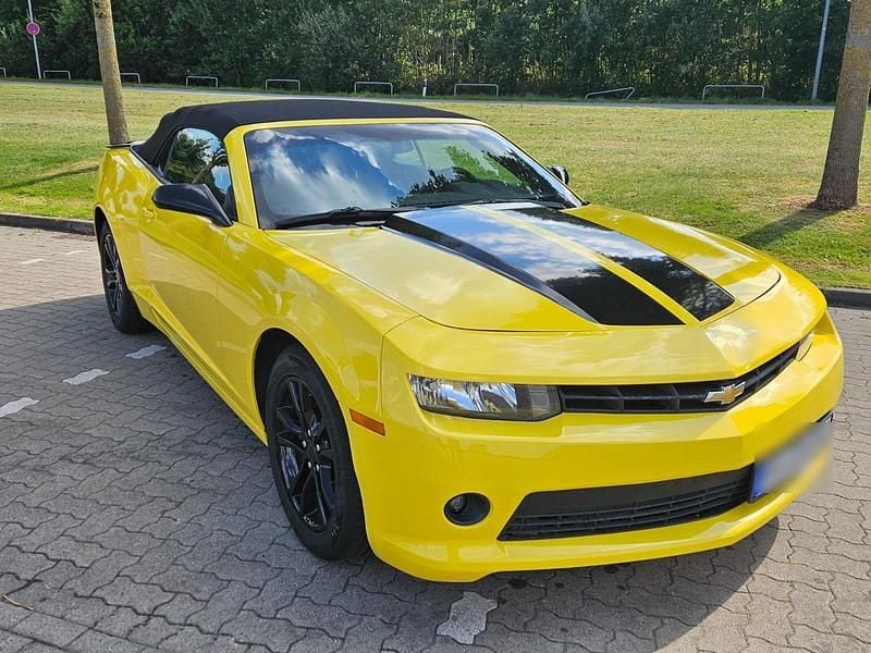 Gelb Gebraucht 2015 Chevrolet Camaro Cabrio | 22.900 € - Bild 1/4
