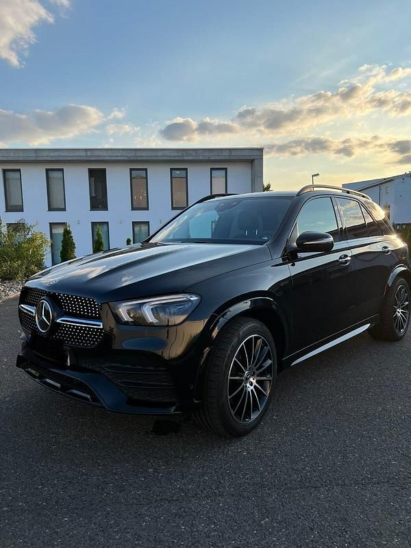 Gebraucht Mercedes GLE350 2022 Schwarz SUV