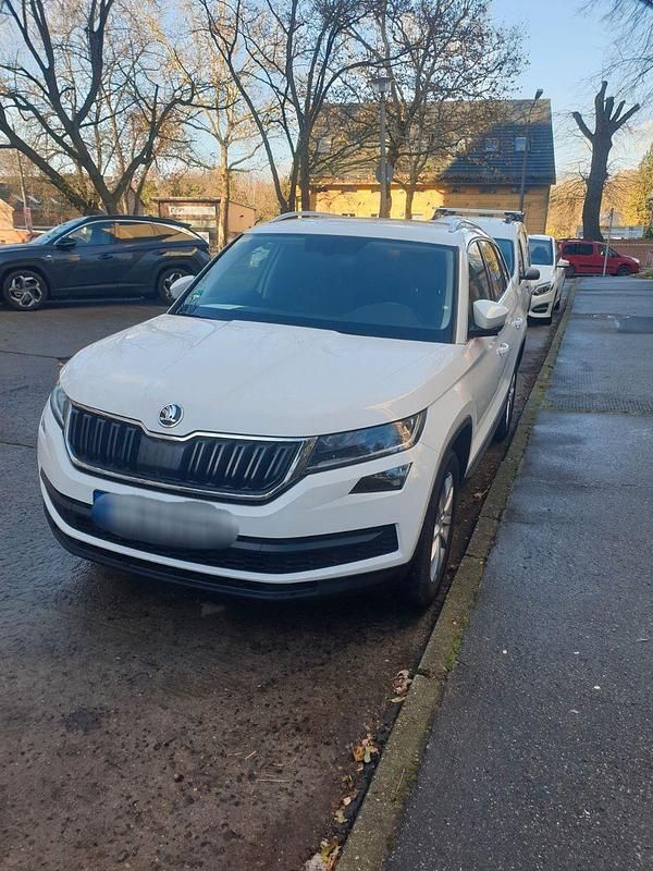 Schwarz Gebraucht 2019 Skoda Kodiaq Style SUV | 16.999 € (Teuer) - Bild 1/4