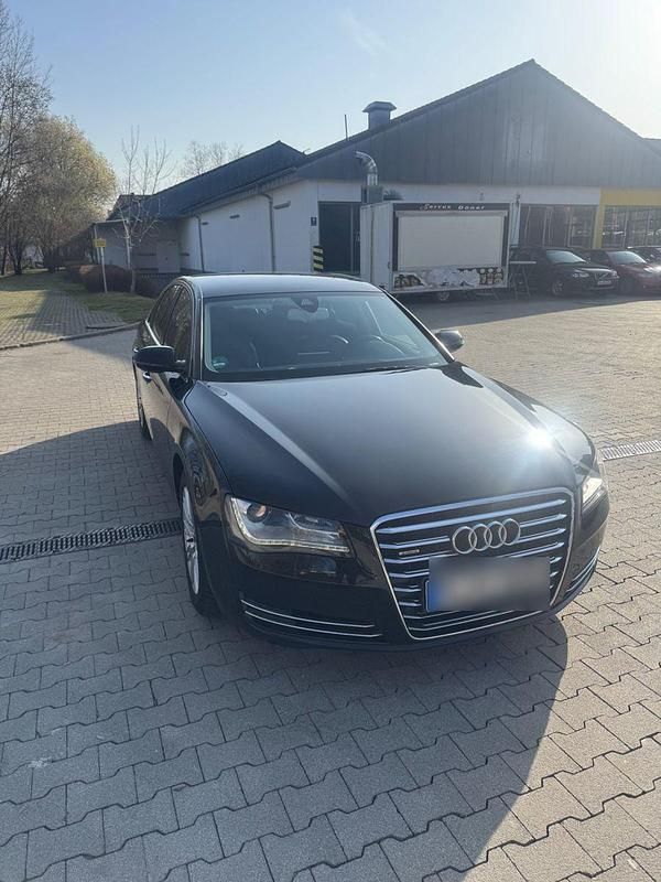 Gebraucht Audi A8 Ambiente 351 PS (258 kW) 2009 Schwarz Limousine