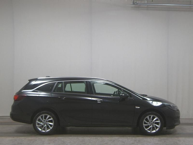 Schwarz Gebraucht 2021 Opel Astra Business Elegance Kombi | 9.980 € (Guter Preis) - Bild 1/4