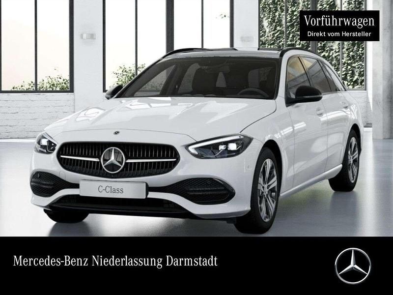 Polarweiß Gebraucht 2023 Mercedes C220 Night Kombi | 40.990 € (Fairer Preis) - Bild 1/4