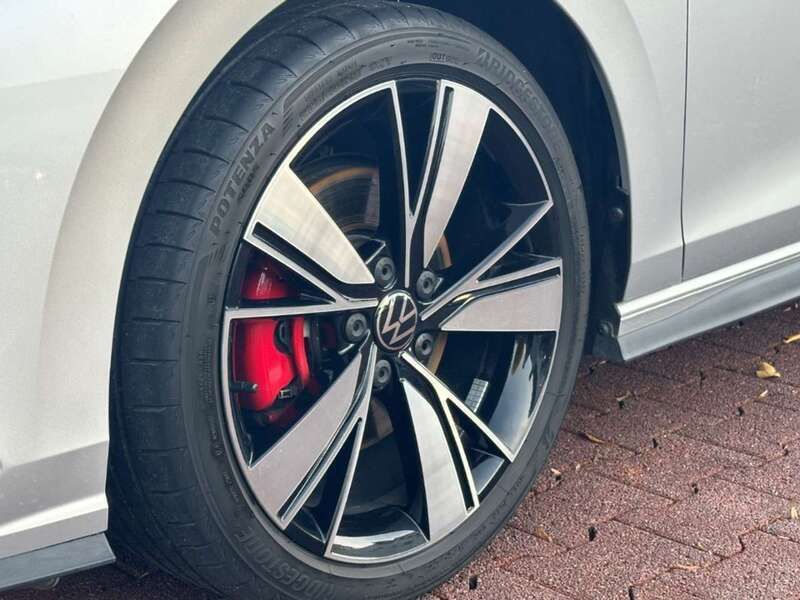 Gebraucht VW Golf VIII GTD 200 PS (147 kW) 2022 Silber Limousine