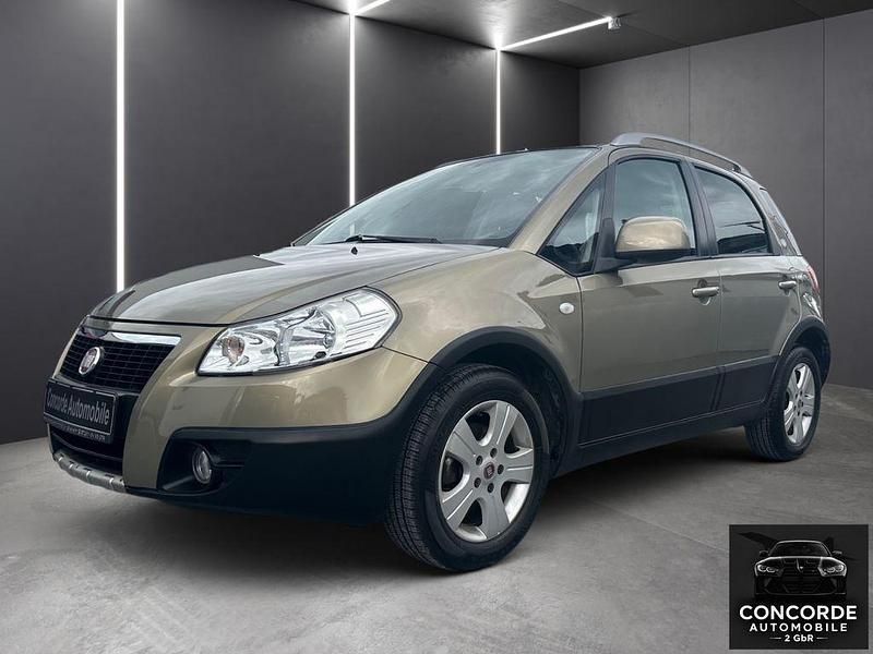 Braun Gebraucht 2008 Fiat Sedici SUV | 6.990 € (Teuer) - Bild 1/4