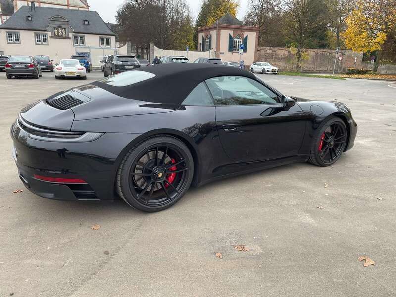 Schwarz Gebraucht 2023 Porsche 911 Carrera GTS Cabrio | 167.500 € (Superpreis) - Bild 1/4