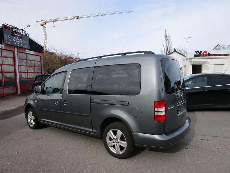 Gebraucht VW Caddy Maxi Comfortline 102 PS (75 kW) 2012 Grau Van / Kleinbus