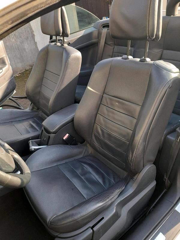 Gebraucht Renault Clio 136 PS (100 kW) 2008 Silber Limousine