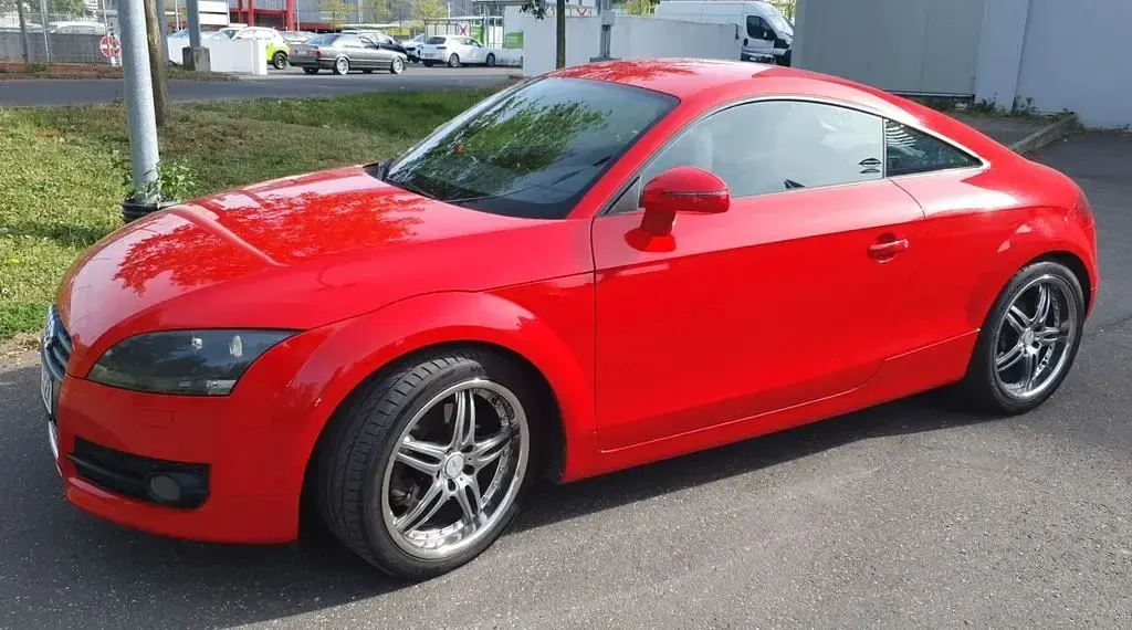 Second-hand Audi TT Sport 200 CP (147 kW) 2008 Roșu Coupe