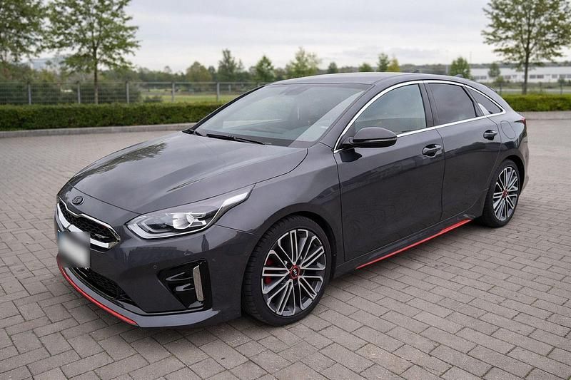 Gebraucht Kia ProCeed GT 204 PS (150 kW) 2020 Grau Kombi