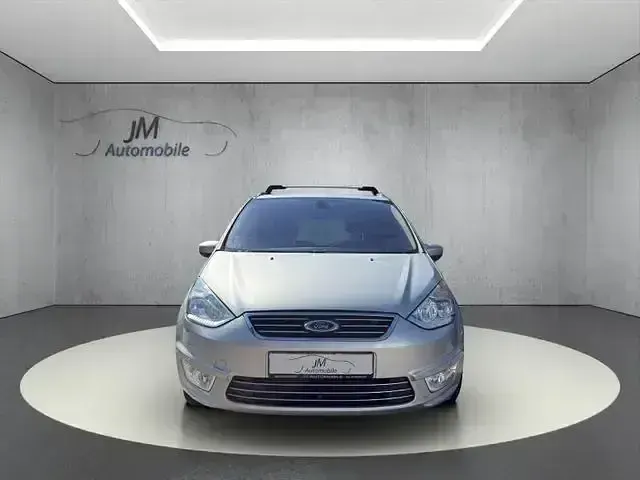Gebraucht Ford Galaxy Titanium 160 PS (117 kW) 2013 Silber Van / Kleinbus