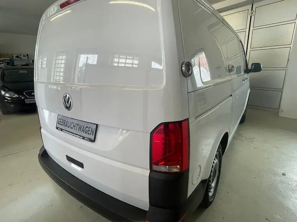 Gebraucht VW Transporter 110 PS (80 kW) 2022 Weiß Van