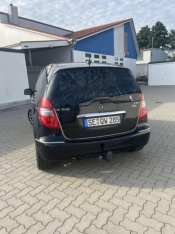Gebraucht Mercedes A160 Avantgarde 82 PS (60 kW) 2011 Limousine