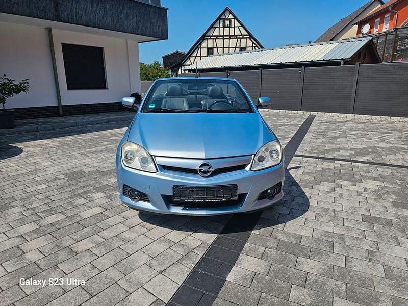 Blau Gebraucht 2005 Opel Tigra Enjoy Cabrio | 1.999 € (Fairer Preis) - Bild 1/4