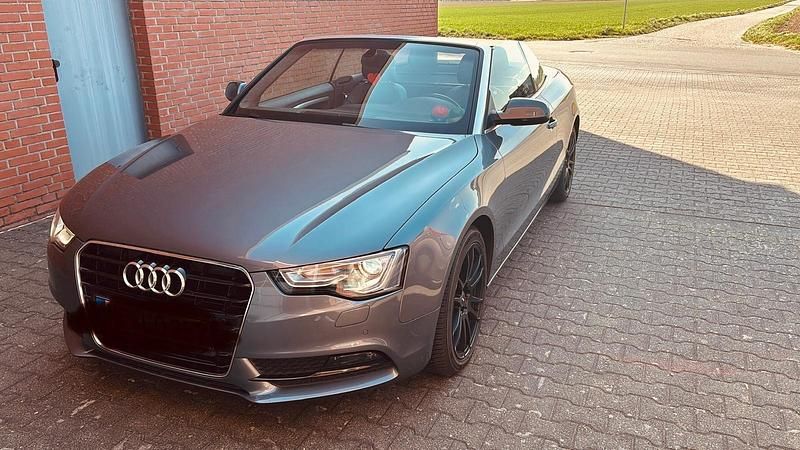 Grau Gebraucht 2016 Audi A5 Cabriolet Cabrio | 14.100 € (Superpreis) - Bild 1/4