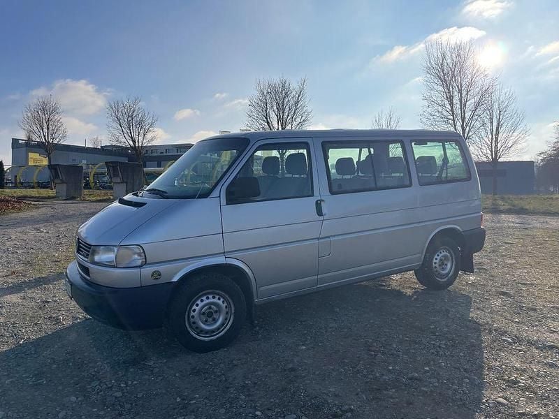 Gebraucht VW T4 102 PS (75 kW) 2001 Silber Van