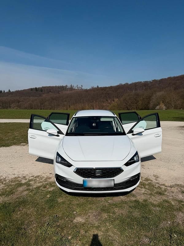 Second-hand Seat Leon ST 131 CP (96 kW) 2022 Alb Break